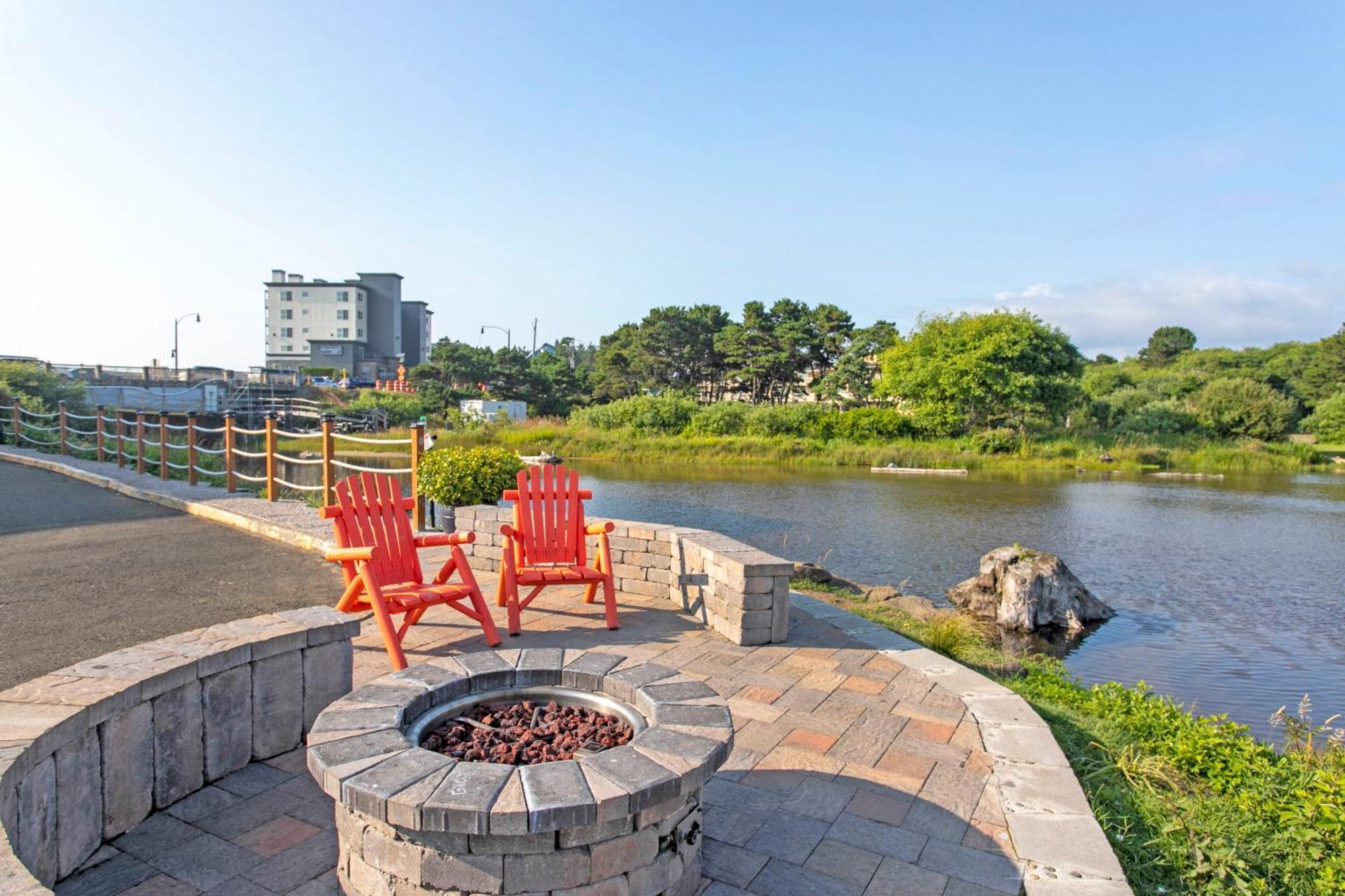 Inn At Lincoln City By Oyo Exterior photo